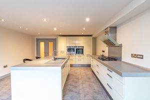 Dining Kitchen- click for photo gallery